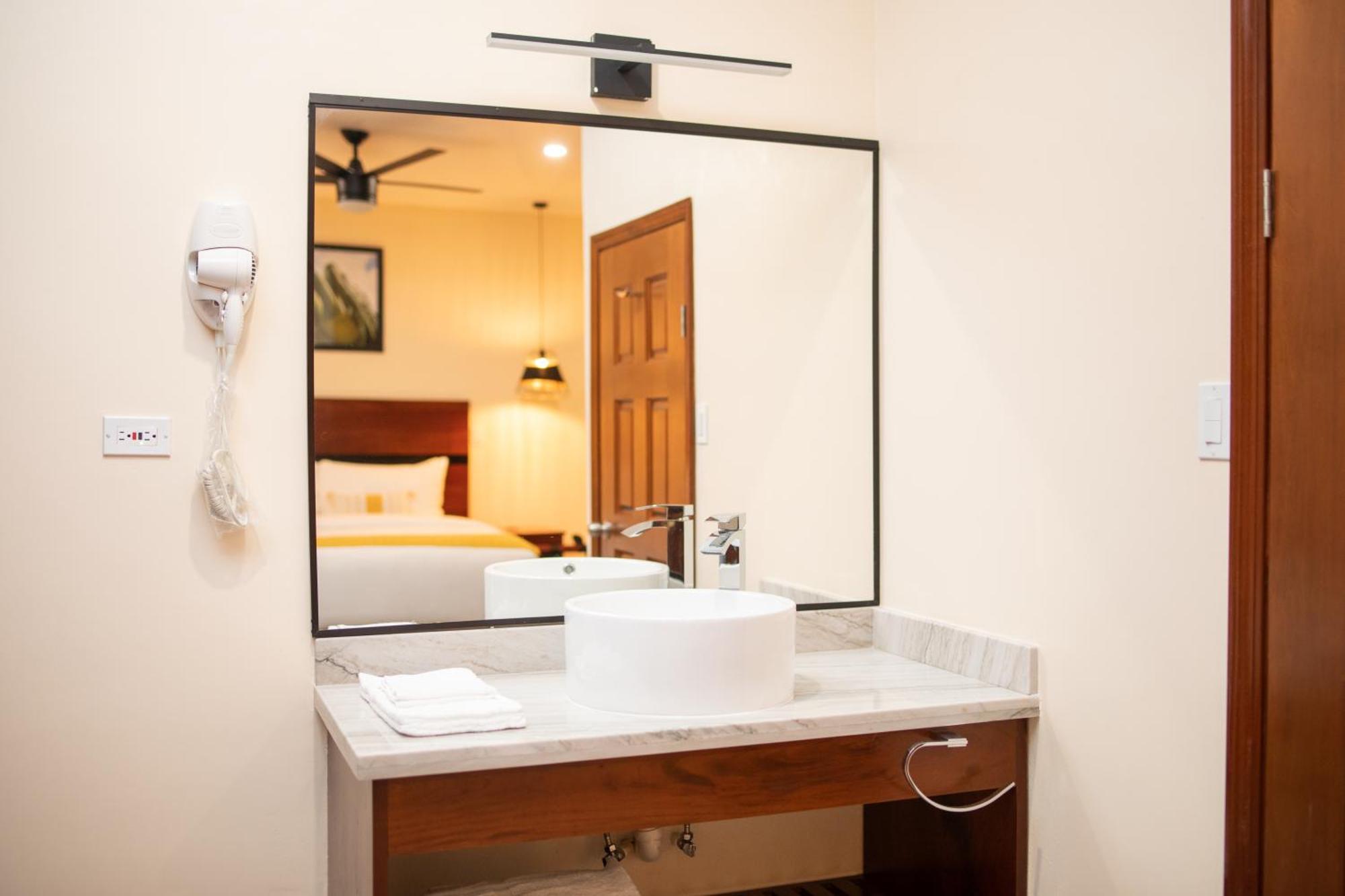 The West House Boutique Hotel San Ignacio Εξωτερικό φωτογραφία